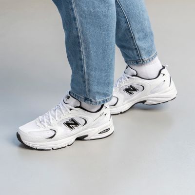 8. New Balance MR530EWB Schuhe