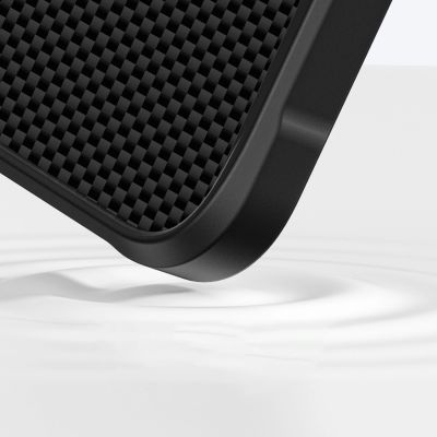 11. AmazingThing Titan Max Case mit 600D Aramidfasern für iPhone 16 Pro - Schwarz