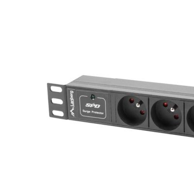 3. RACK-Steckdosenleiste Lanberg PDU-03E-0200-IEC-BK (3 x Typ E; 10 A; 2 m; schwarz)