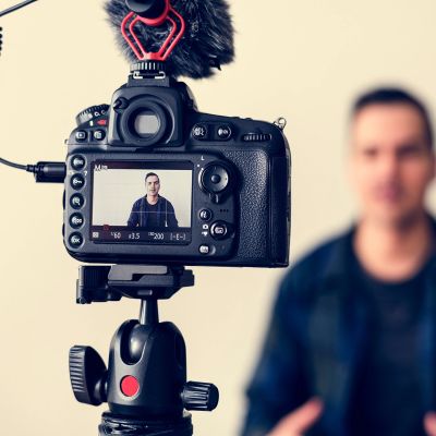 13. Nierenförmiges Kondensatormikrofon BY-MM1