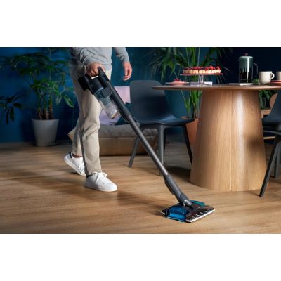24. Philips 8000 Aqua XC8057/01 Akku-Staubsauger