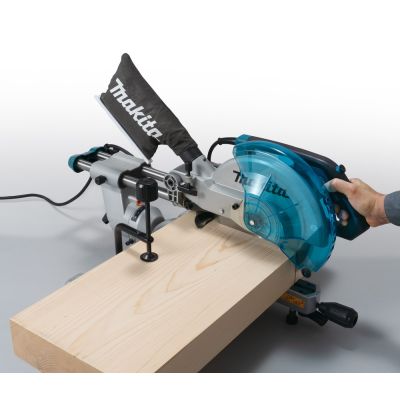 10. Makita LS1110F Gehrungssäge