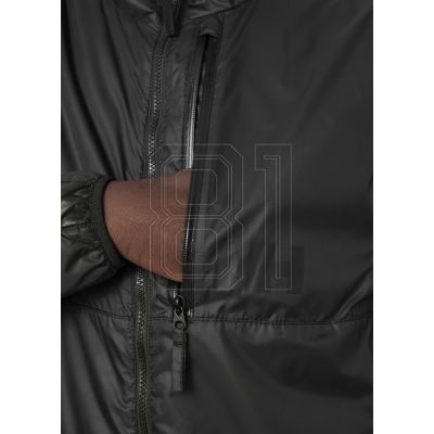15. Helly Hansen Active Spring Insulator M 53084 990 Jacke