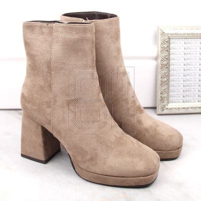 13. Jezzi W JEZ411B beige Wildlederstiefeletten
