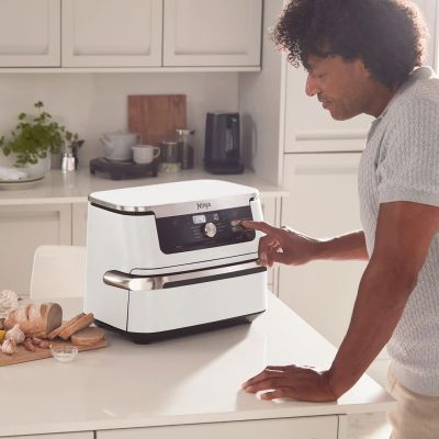 4. NINJA AF500EUWH Foodi Heißluftfritteuse