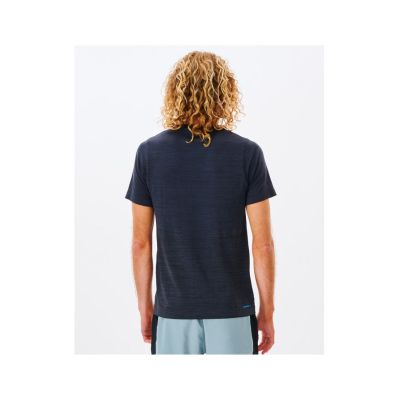 3. RIP CURL Vaporcool Seamless Tee T-Shirt schwarz