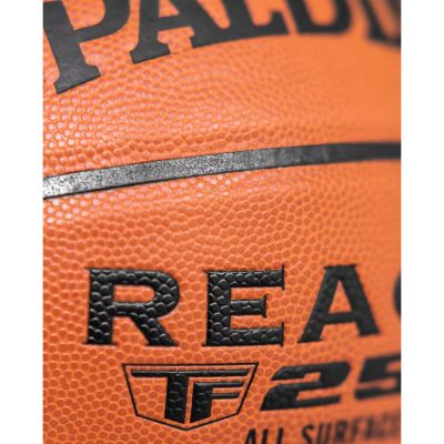 4. BASKETBALL SPALDING REACT TF-250 R.7 FIBA