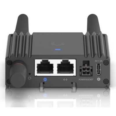 16. Ubiquiti UMR-Ultra LTE WiFi 4-Router