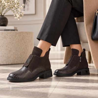 9. Damen-Lederboots in Kroko-Optik, Schokoladenbraun Filippo DBT820
