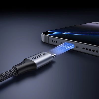 6. Ugreen 2-in-1 USB-C-Kabel – 2x USB-C PD 140W 2m – Schwarz