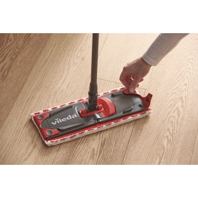 8. Vileda Ultramax TURBO Schleudermopp