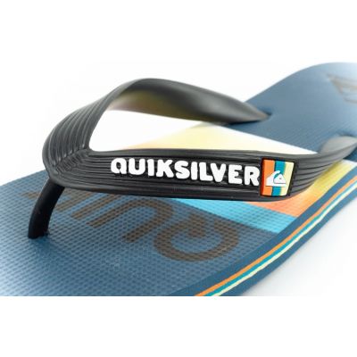 6. Quiksilver Molokai Kinder-Flip-Flops, modisch und bequem für den Strand