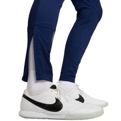 17. Nike Therma-Fit Strike Pant Kwpz Winter Warrior M DC9159 492