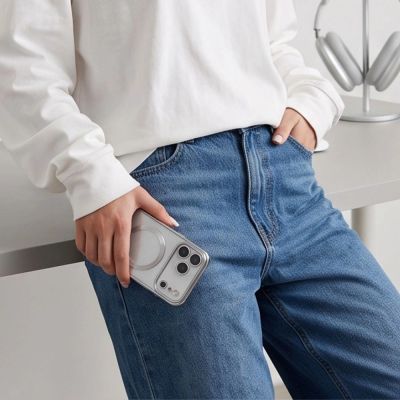 7. Tech-Protect MagFlex Hülle für iPhone 18 Pro / 17 Pro – Silber