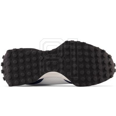 11. New Balance Sneaker M MS327NF
