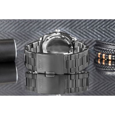 7. FOSSIL Machine FS4775 Herrenuhr + Box