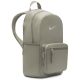 3. Nike Heritage Eugene 2.0 Winterrucksack IH7955-320