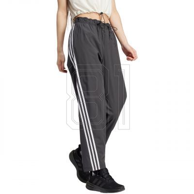 4. adidas Future Icons Three Stripes Woven W IP1567 Hose