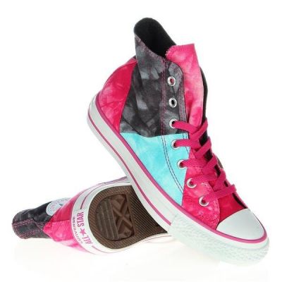 2. Converse Chuck Taylor Multipanel 542465F