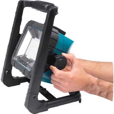 13. Bauleuchte 14,4/18 V/230 V LED DML805 MAKITA