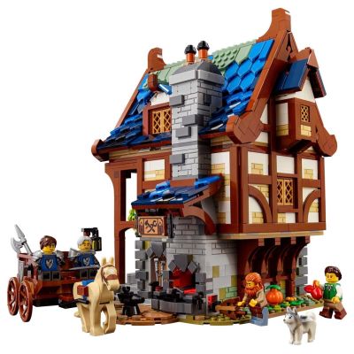 3. LEGO Ideas 21325 Mittelalterliche Schmiede