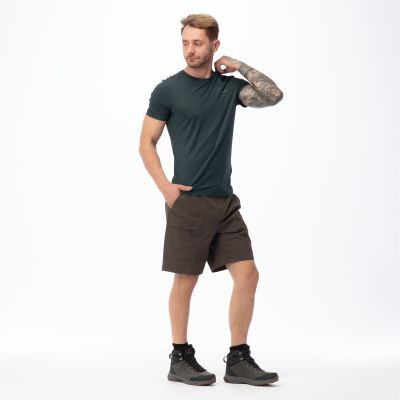 9. Herren-T-Shirt von HADI mit kurzen Ärmeln