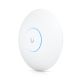 13. Access Point Wi-Fi 7 Ubiquiti UniFi U7 Pro 2,4 GHz (2x2)/5 GHz (2x2)/6 GHz (2x2) PoE+ 1x2,5 G