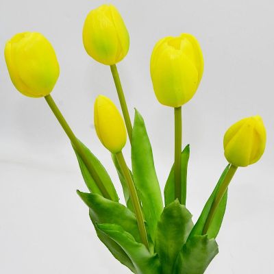10. Strauß aus 5 gelben Tulpen, 39 cm, wie eine lebende Frühlingsdekoration