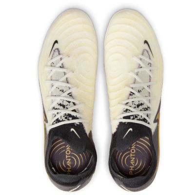 9. Nike Phantom GX II Elite SG M FJ2586-100 Fußballschuhe