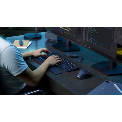 3. Logitech MX Keys S Combo Graphite Tastatur + Maus