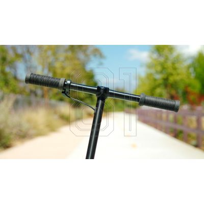 4. Elektroroller RAZOR Power A5