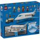 2. LEGO City 60492 - Passagierflugzeug