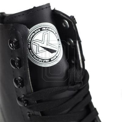 10. Roller skates Nils Extreme NQ8400S Black s.35