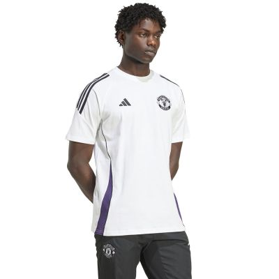 4. adidas Manchester United FC T-Shirt JP3098