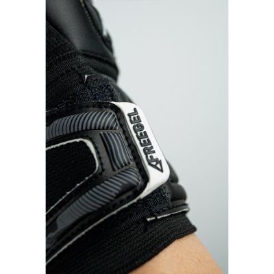 5. Reusch Attrakt Freegel Infinity M 53 70 735 7700 Torwarthandschuhe