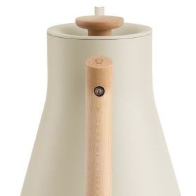 3. Fellow Stagg EKG PRO 900ml Sesambeige Wasserkocher mit Holzgriff