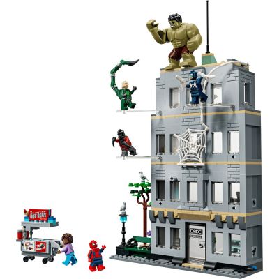 4. LEGO Marvel Super Heroes 76350 – Epischer Showdown: Spider-Man gegen Hulk