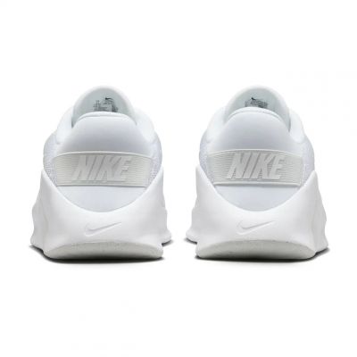 5. Nike Herren-Trainingsschuhe HV9972-100