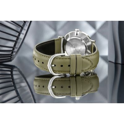 7. Herrenuhr CASIO MTP-VT03L-7BDF + Box