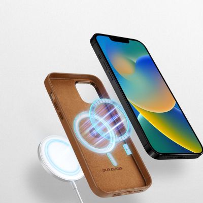 3. Dux Ducis Grit Ledertasche für iPhone 14 Plus Elegante Kunstlederhülle (MagSafe-kompatibel) Braun