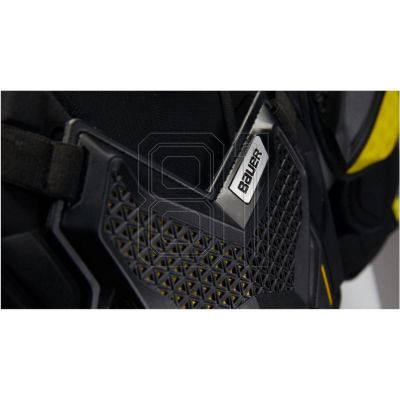 6. Bauer Ultrasonic Int M 1058491 hockey shoulder pads