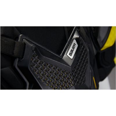 6. Bauer Ultrasonic Int M 1058491 Hockey-Schulterpolster