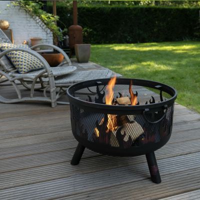 12. Gartenkamin mit Heizfunktion, Hornkorb