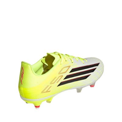 9. adidas F50 League SG JR8983 Fußballschuhe