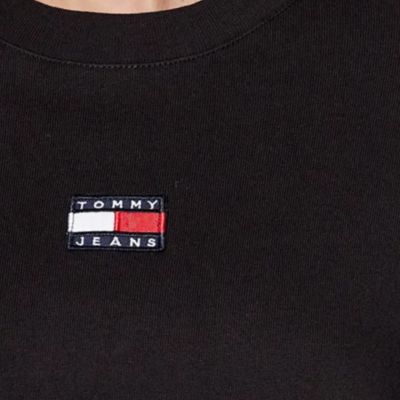 8. Tommy Jeans TJW Essential W Kleid DW0DW10370