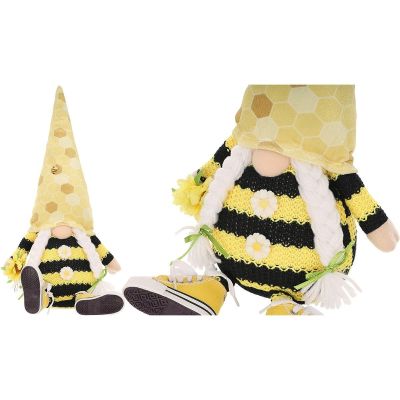 SQUARE GNOME SITTING BEE 35+6CM IN SNEAKERS SNEAKER FRÜHLINGSDEKORATION