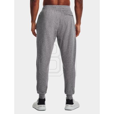 4. Under Armour Hose M 1379774-025