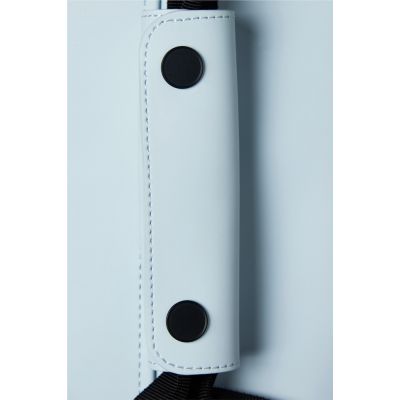 4. Rains Wochenendtasche 13200 81