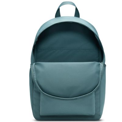 3. Nike Heritage 2.0 Rucksack II1515-382