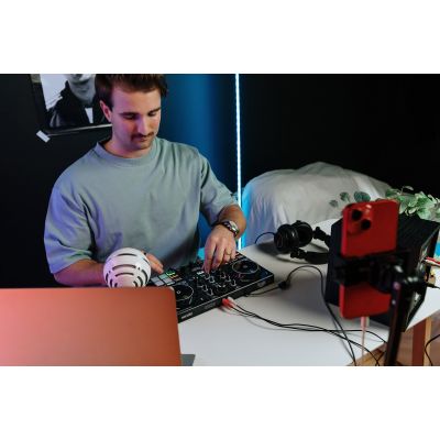 13. Hercules 4781119 DJ-Software-Controller